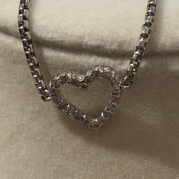 Diamond Heart Adjustable Sliding Chain on Bracelet - Picture 11 of 11